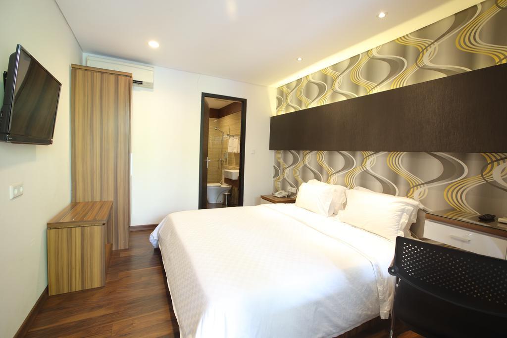Hotel Dago Teuku Angkasa 14 Bandung Exterior foto